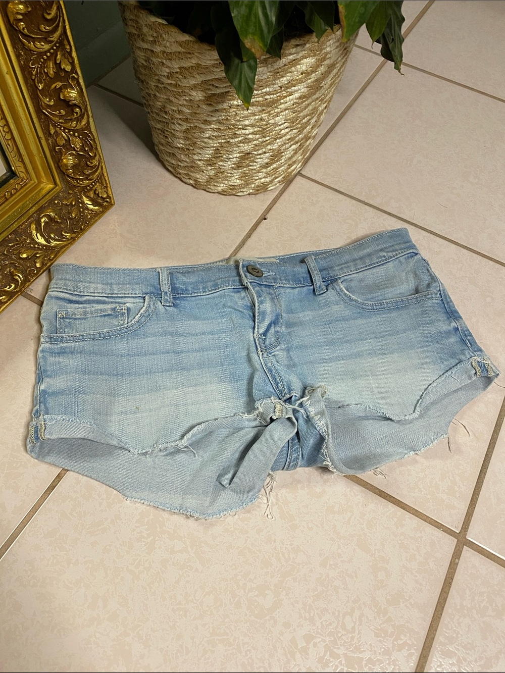 Vintage Hollister Y2K Light Blue Denim Shorts